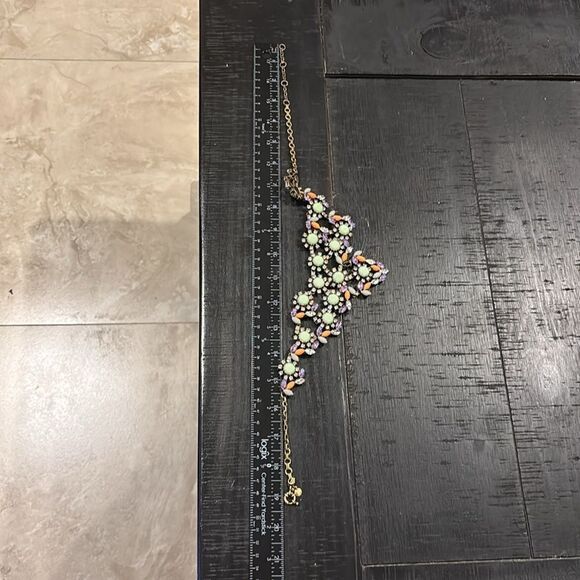 J. Crew Gold Tone Bib Style Pastel Rhinestone Statement Necklace Floral​​​​​​ - Picture 6 of 7